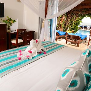 Pool Side Junior Suite